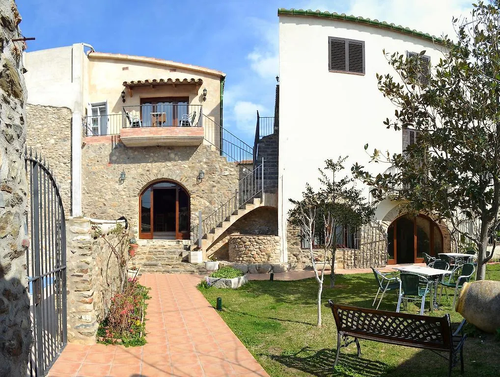 Can Garriga Garriguella Casa rural